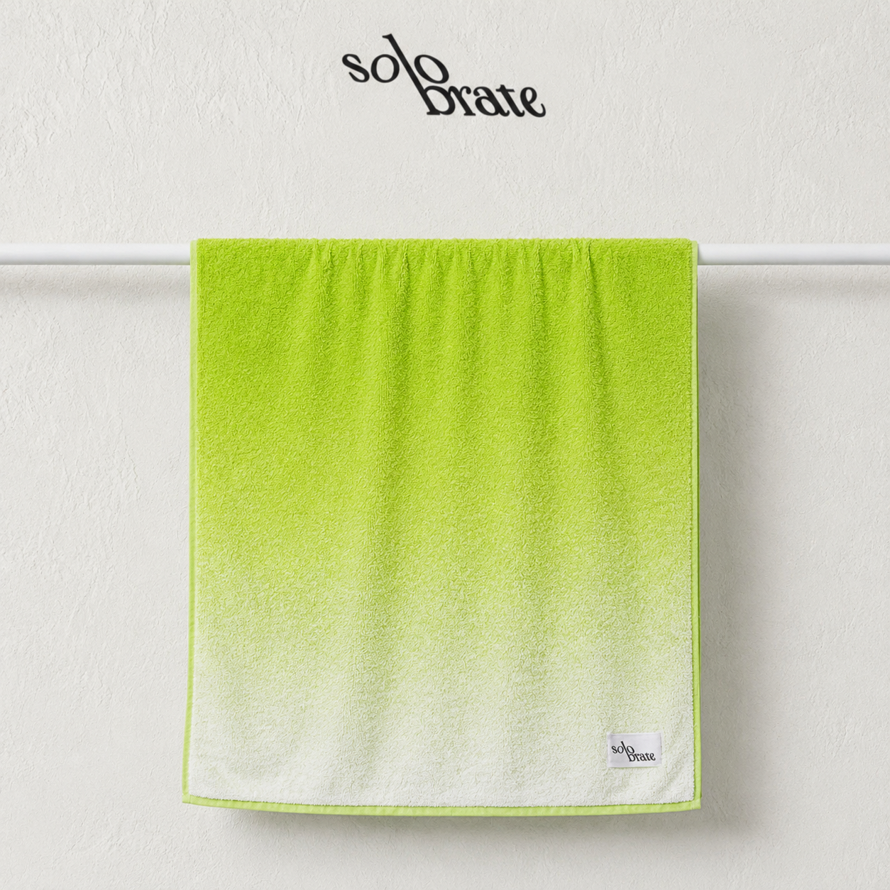 Luxury Pink & Black Gradient 100% Cotton Bath Towel - Green