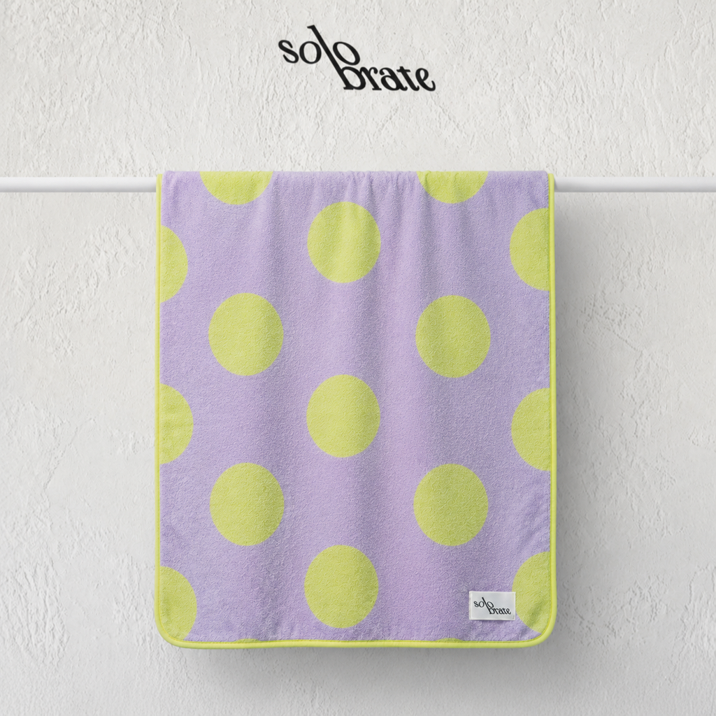 Luxury 100% Cotton Bath Towel - Green Polka Dot